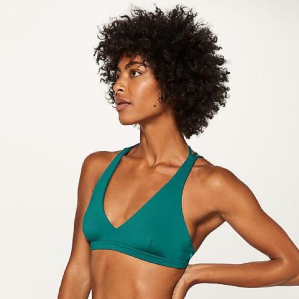 Lululemon Raise The Barre Bra in Teal Green, M